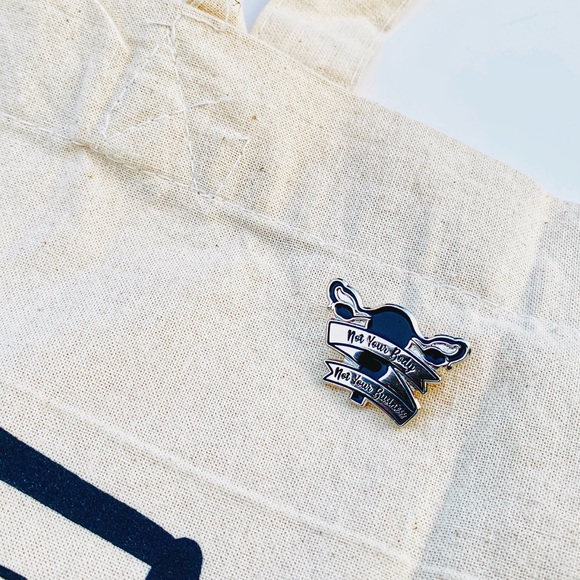 CUSTOM DESIGN ENAMEL PIN- LIMITED EDITION - Picture 4 of 7